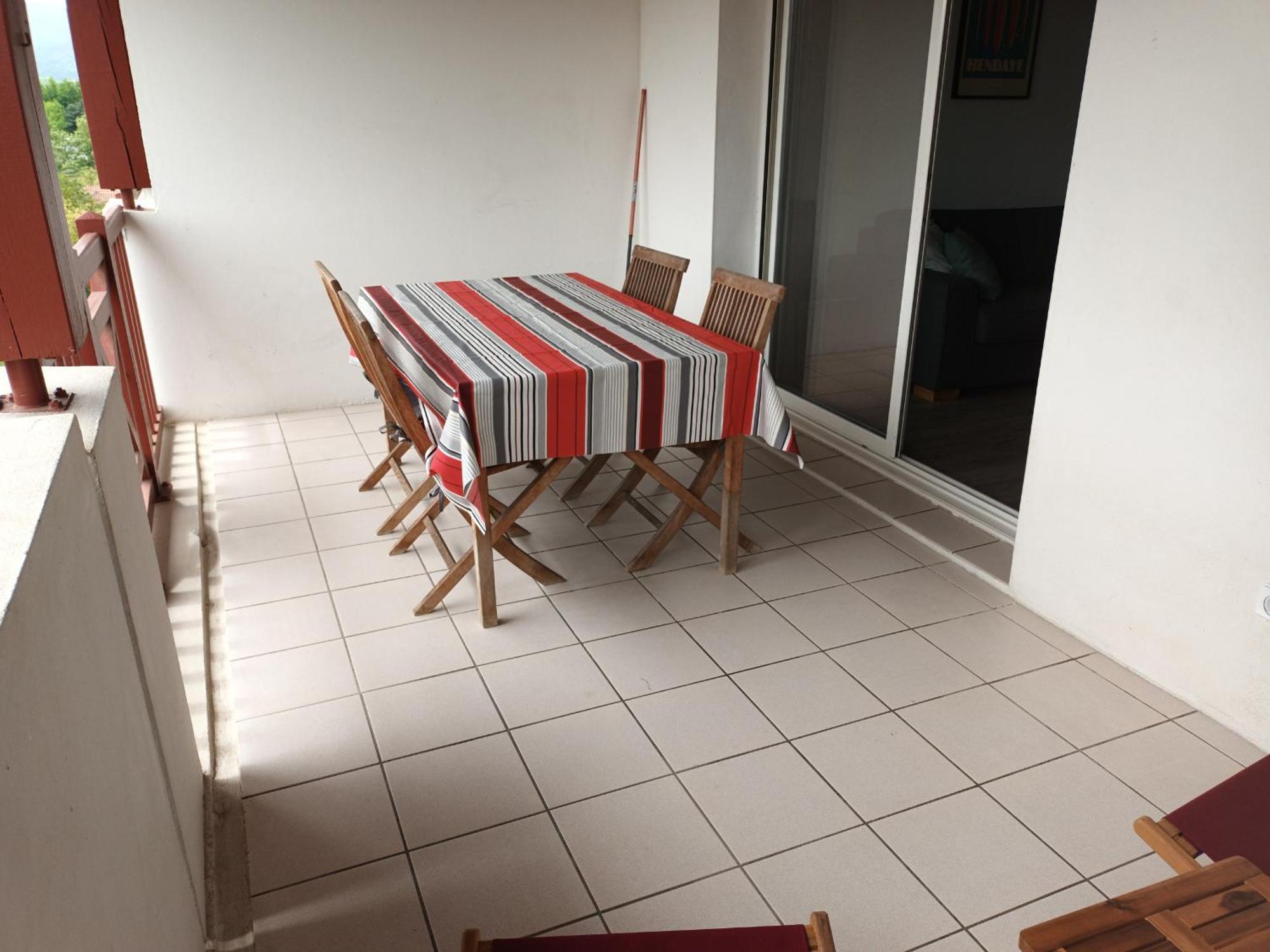 Appart. 2* A Hendaye, Proche Centre, Parking Privatif - Fr-1-239-777 Daire Dış mekan fotoğraf